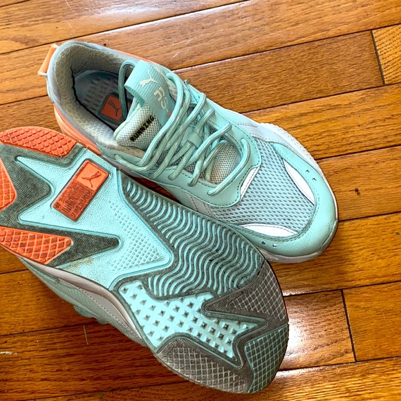 Puma Running System Sneakers (SZ 8) - Picture 3 of 3